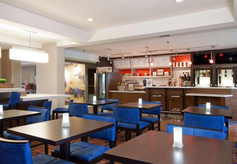 Courtyard Beaumont Ξενοδοχείο Εξωτερικό φωτογραφία